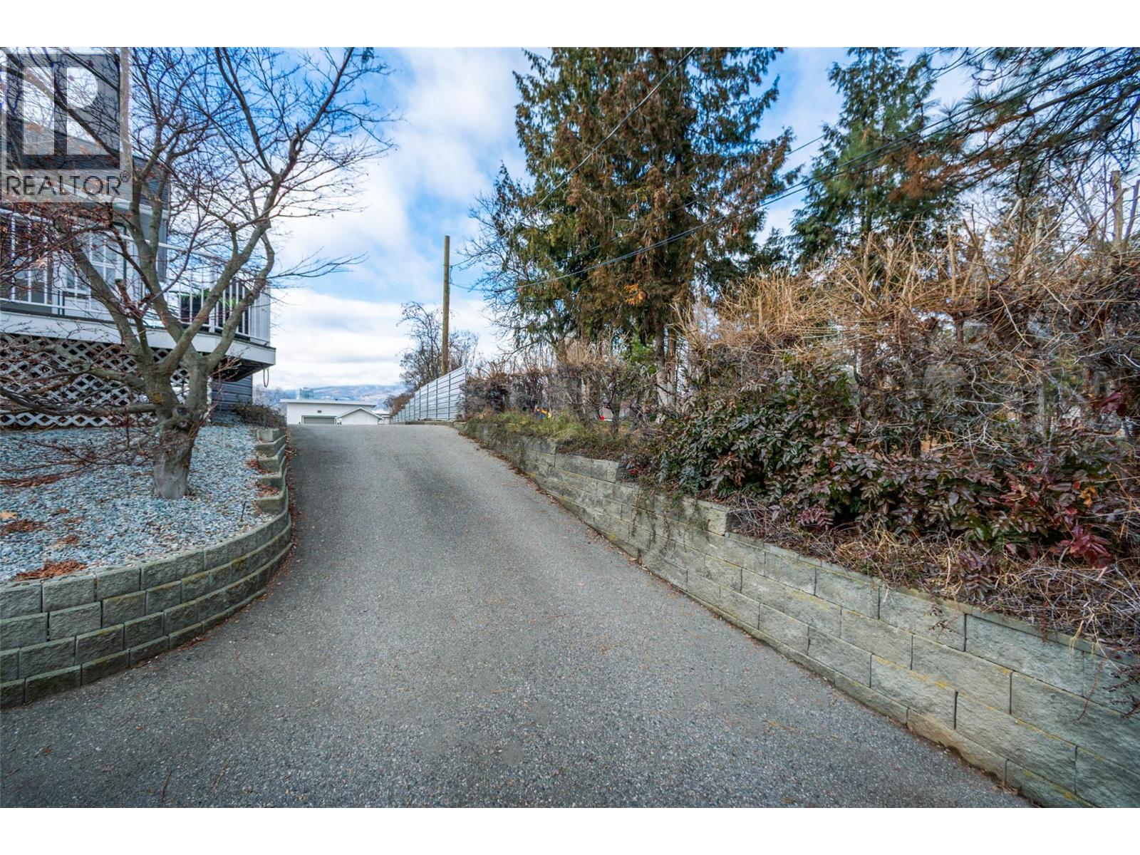 1150 Kelview Street, Kelowna, British Columbia  V1Y 3N8 - Photo 76 - 10383560