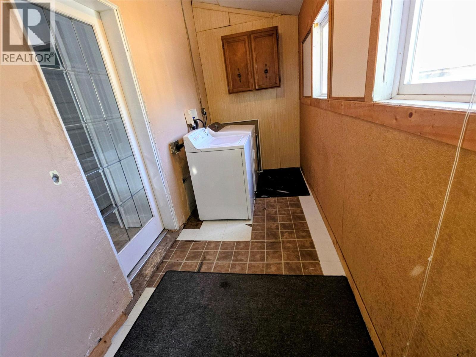 1497 Second Avenue, Trail, British Columbia  V1R 1M1 - Photo 14 - 10383352