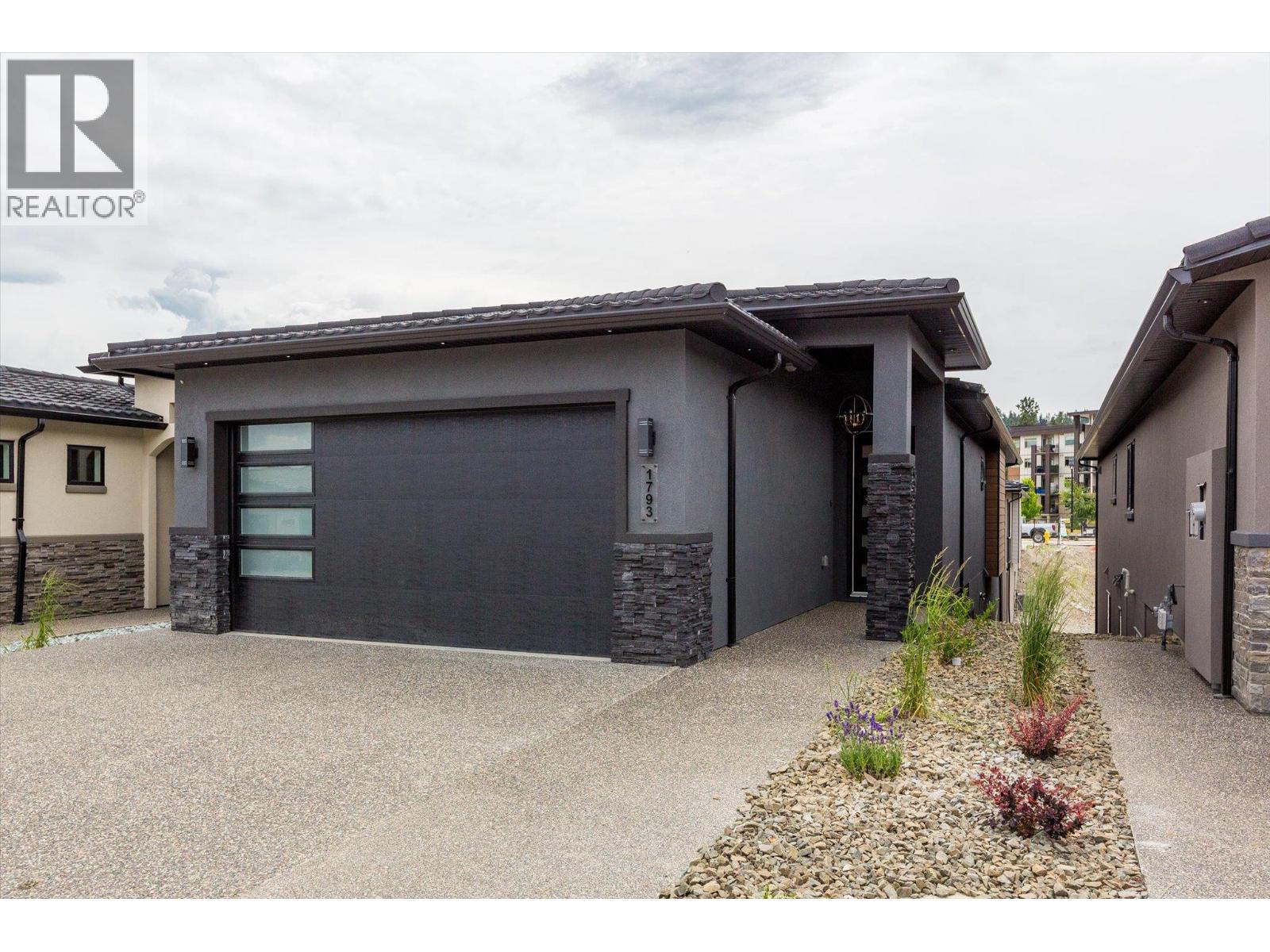 1793 Viewpoint Drive, Westbank, British Columbia  V1Z 4E1 - Photo 1 - 10383579