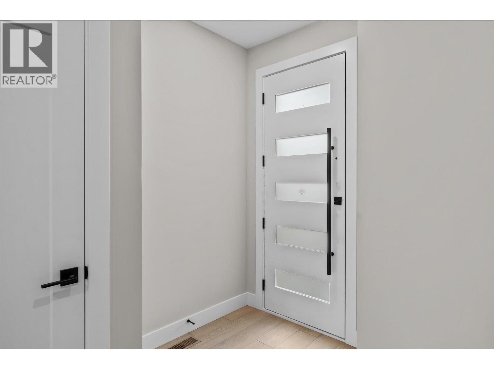 1793 Viewpoint Drive, Westbank, British Columbia  V1Z 4E1 - Photo 3 - 10383579