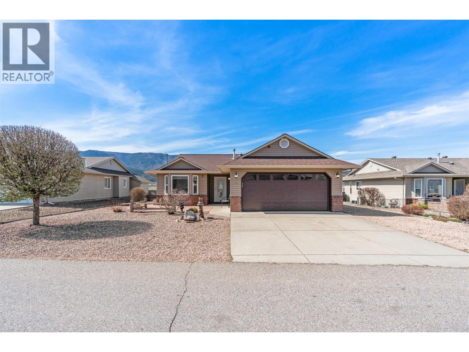 1131 1 Street N, Vernon, British Columbia  V1H 1Z1 - Photo 3 - 10382769