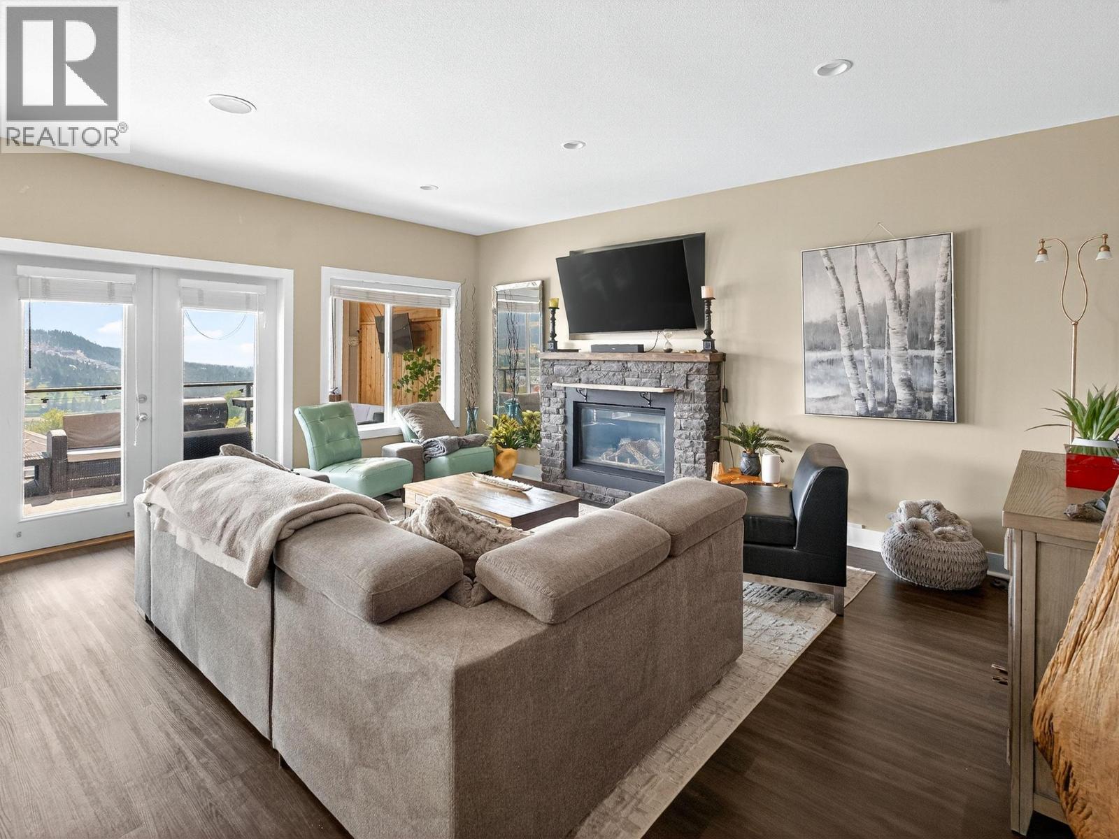 1365 Nishi Court, Kelowna, British Columbia  V1P 1S2 - Photo 4 - 10383561