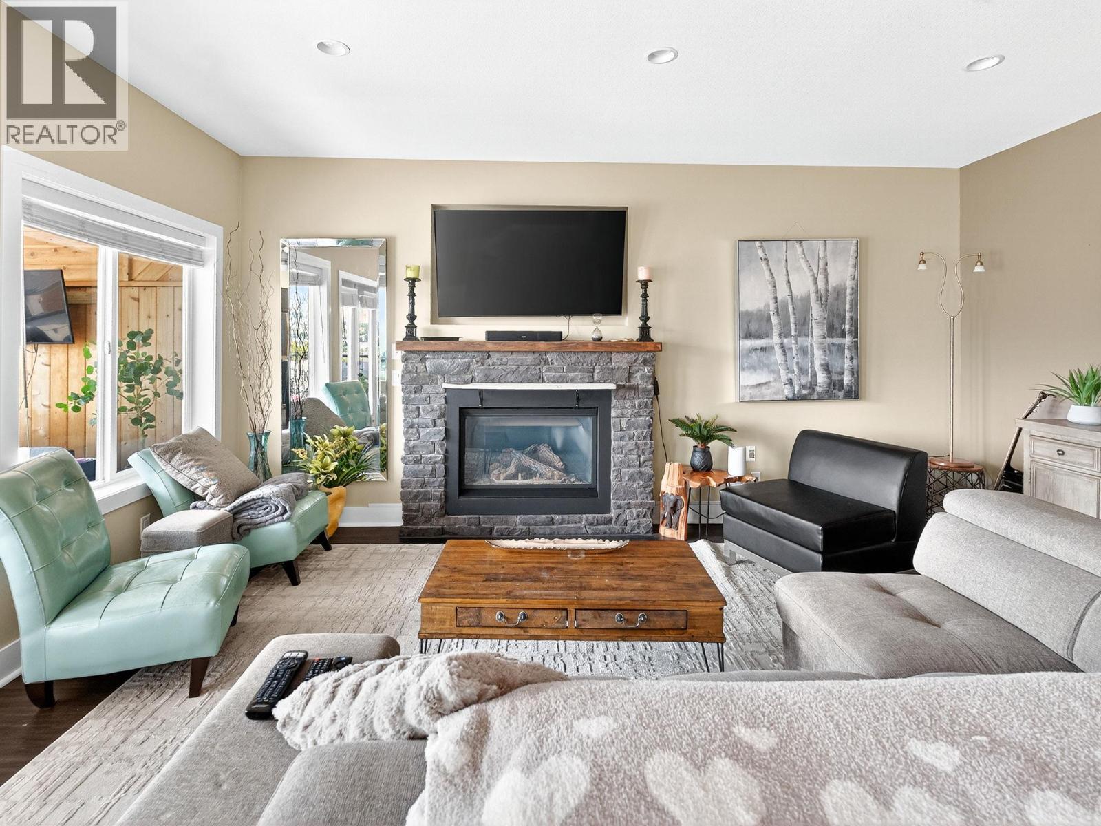 1365 Nishi Court, Kelowna, British Columbia  V1P 1S2 - Photo 5 - 10383561