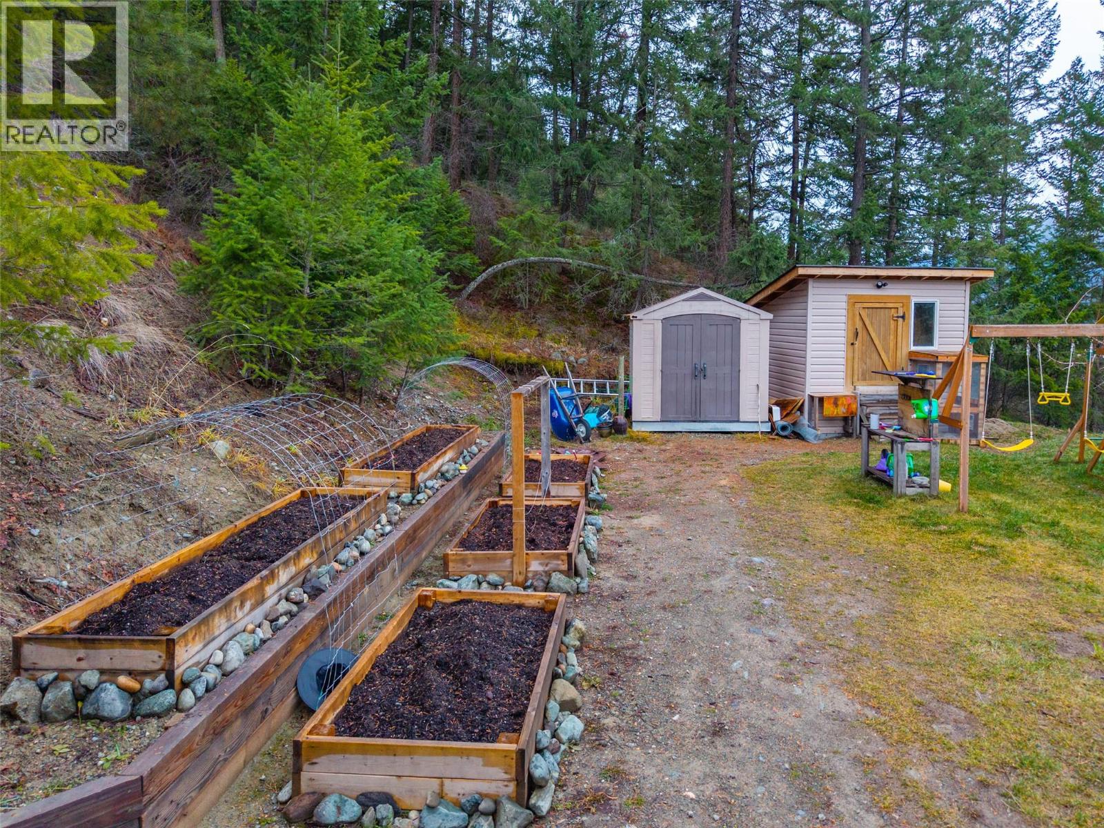 324 Orchard Lake Road, Kamloops, British Columbia  V0E 1E0 - Photo 16 - 10383494