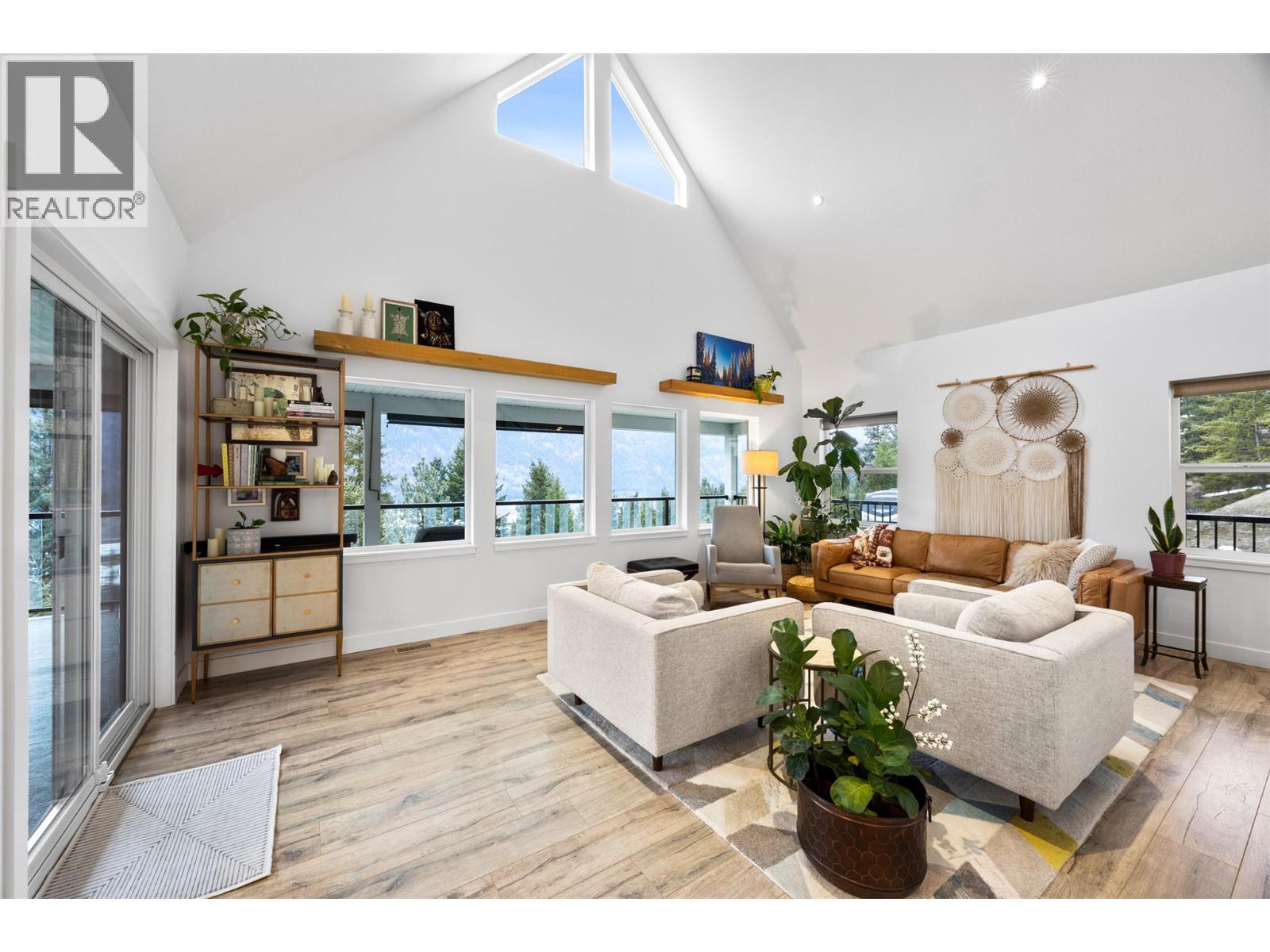 324 Orchard Lake Road, Kamloops, British Columbia  V0E 1E0 - Photo 19 - 10383494