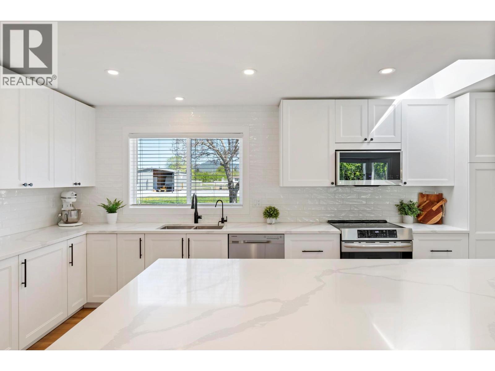 2780 Camp Road, Lake Country, British Columbia  V4V 1K3 - Photo 17 - 10383443