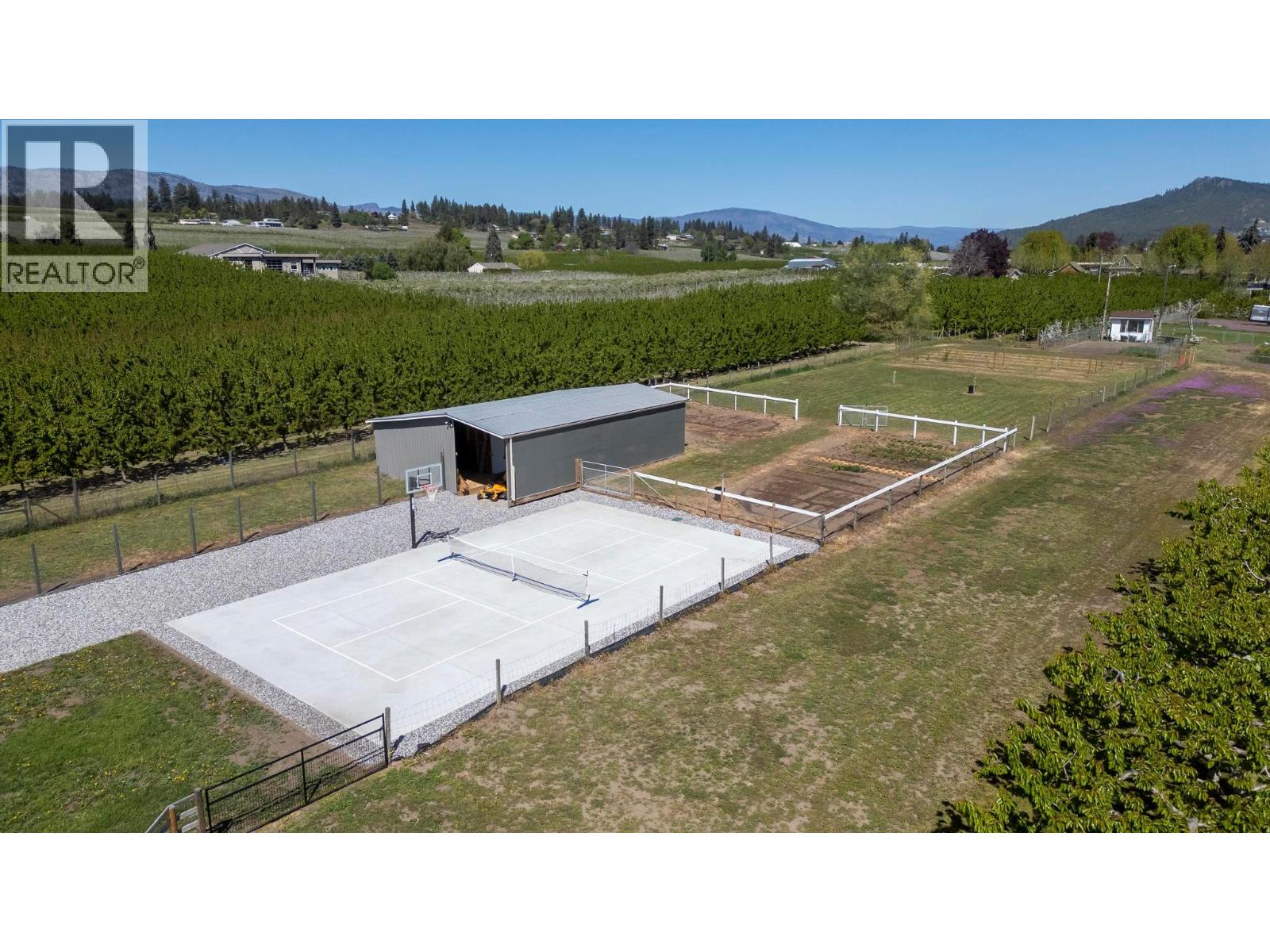 2780 Camp Road, Lake Country, British Columbia  V4V 1K3 - Photo 48 - 10383443