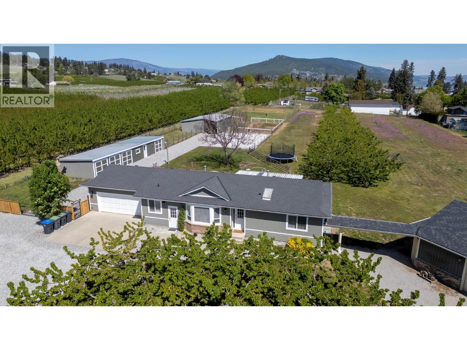 2780 Camp Road, Lake Country, British Columbia  V4V 1K3 - Photo 9 - 10383443