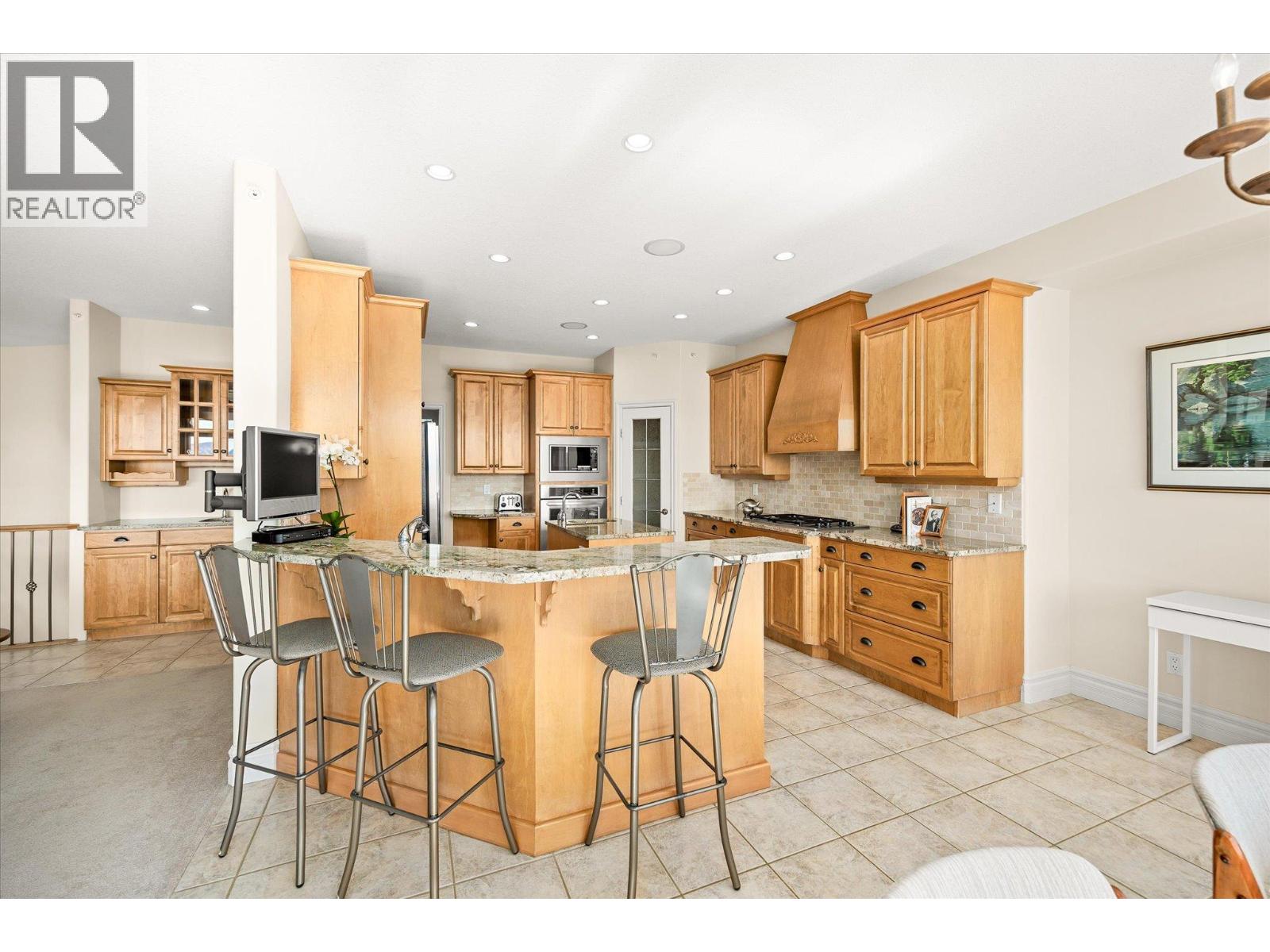 6157 Gillam Crescent, Peachland, British Columbia  V0H 1X4 - Photo 15 - 10383316