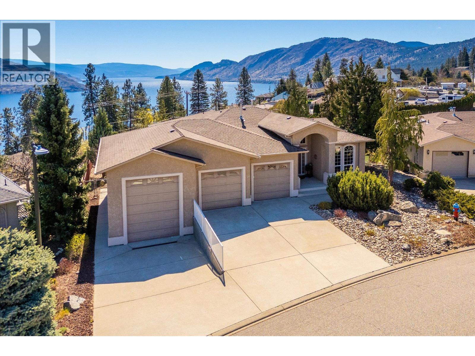 6157 Gillam Crescent, Peachland, British Columbia  V0H 1X4 - Photo 5 - 10383316