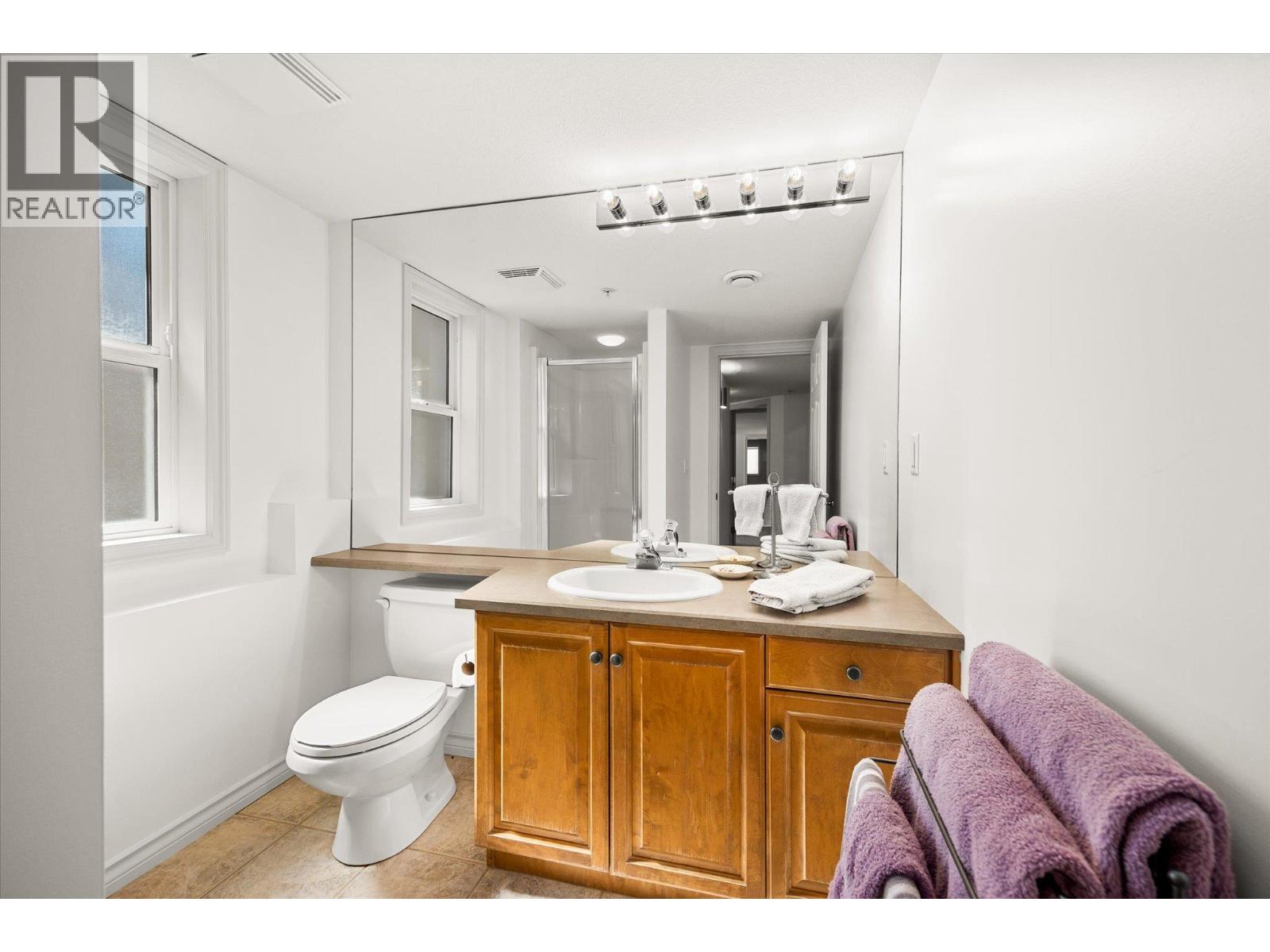 6157 Gillam Crescent, Peachland, British Columbia  V0H 1X4 - Photo 56 - 10383316