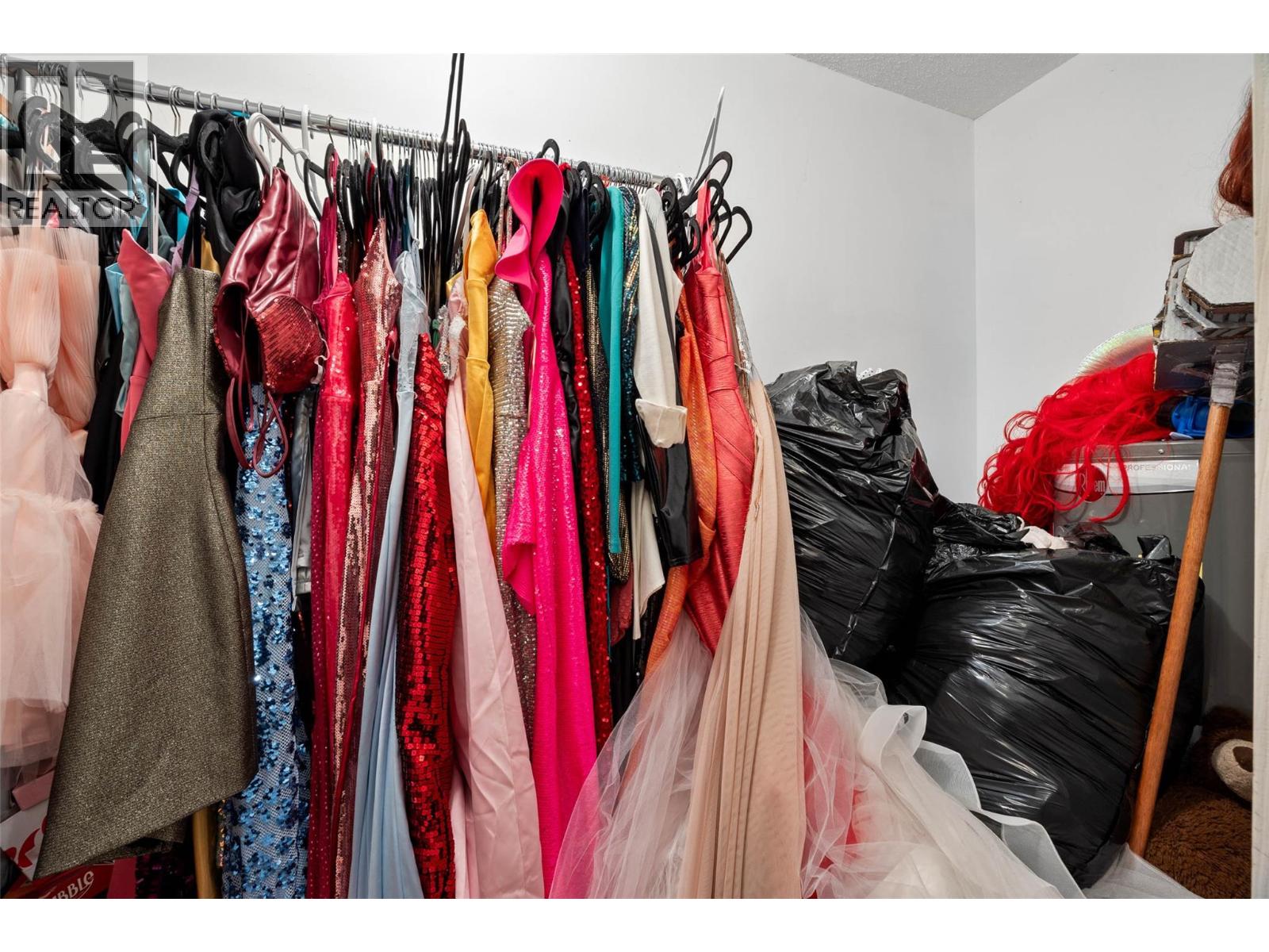 1221 Hugh Allan Drive Unit# 9, Kamloops, British Columbia  V1S 1M7 - Photo 13 - 10382888