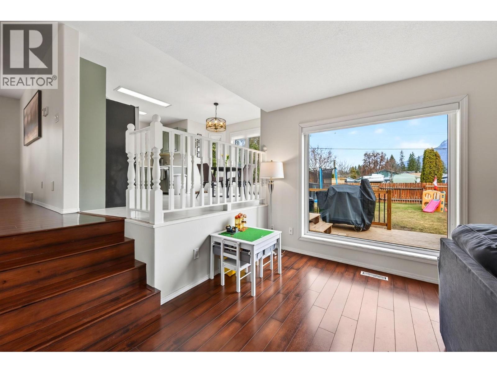 511 10th  S Street, Golden, British Columbia  V0A 1H0 - Photo 24 - 10383609