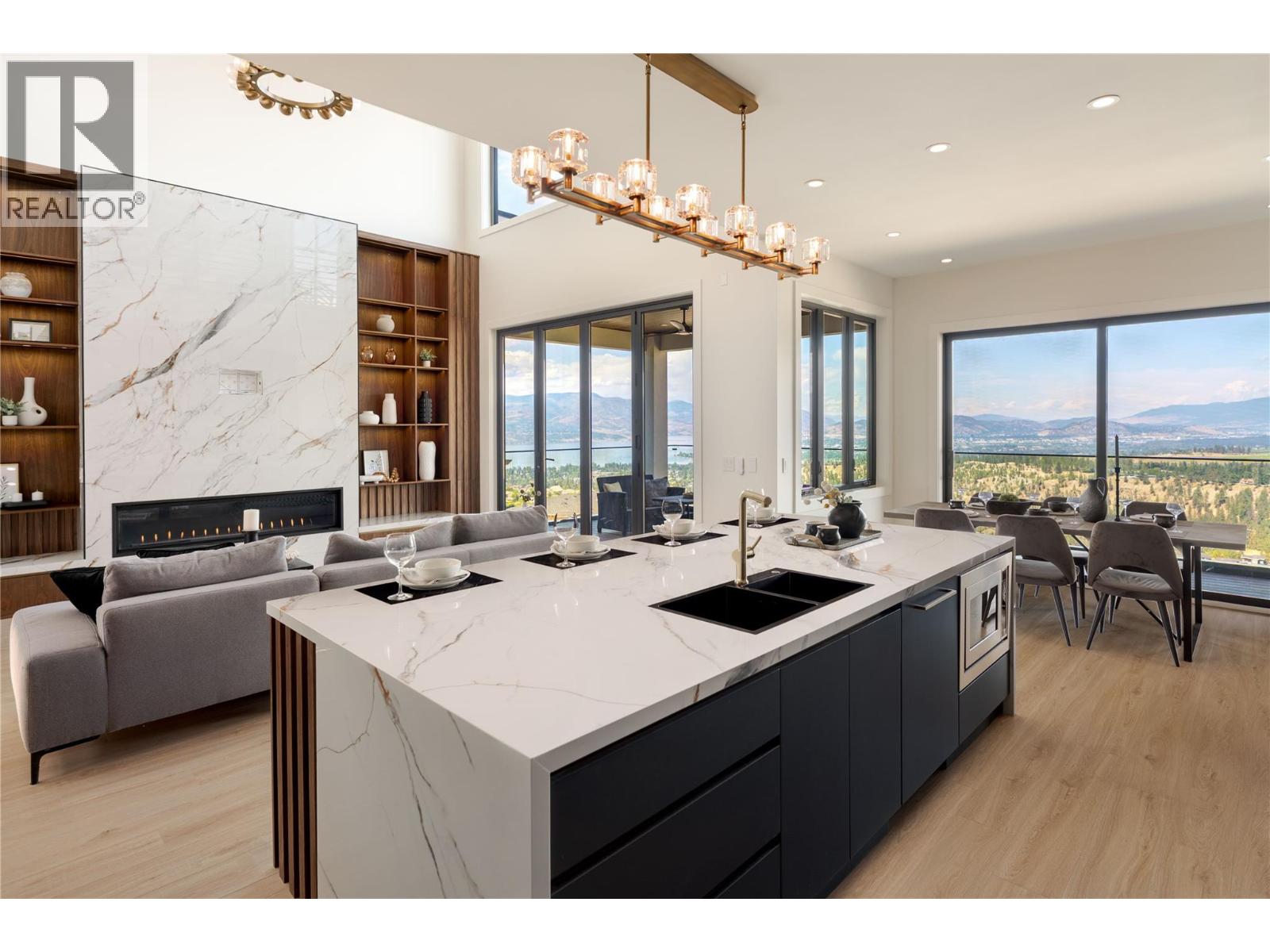 1016 Emslie Street, Kelowna, British Columbia  V1W 0C3 - Photo 13 - 10383477