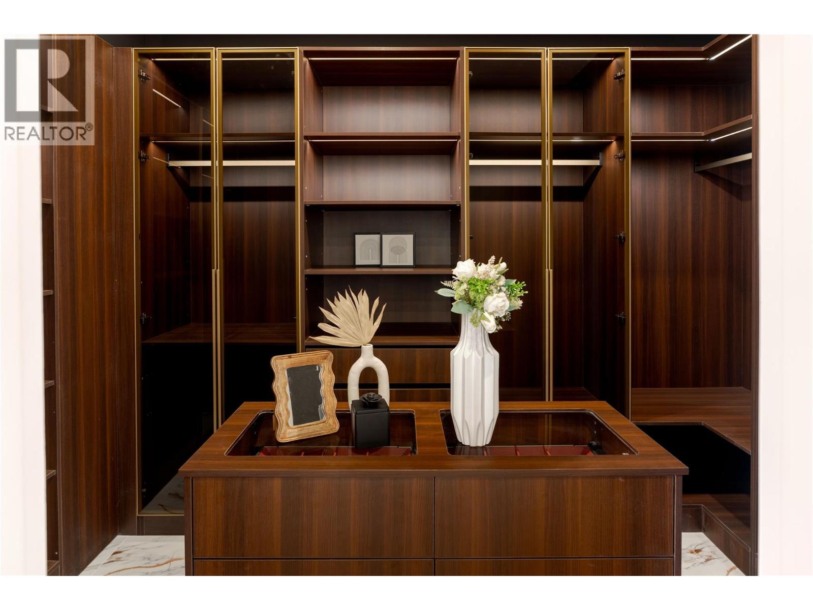 1016 Emslie Street, Kelowna, British Columbia  V1W 0C3 - Photo 24 - 10383477