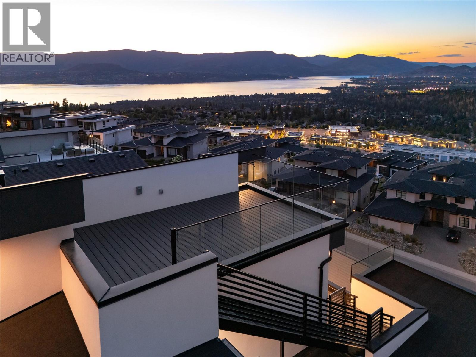 1016 Emslie Street, Kelowna, British Columbia  V1W 0C3 - Photo 40 - 10383477