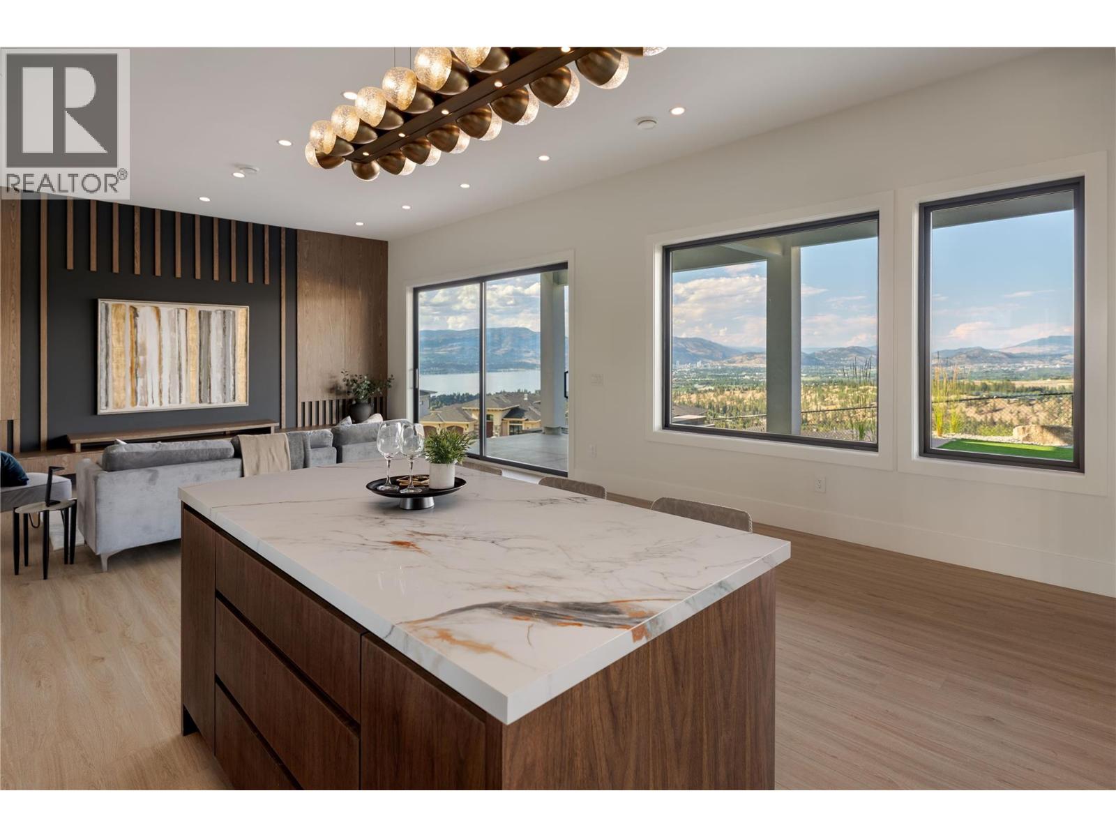 1016 Emslie Street, Kelowna, British Columbia  V1W 0C3 - Photo 51 - 10383477