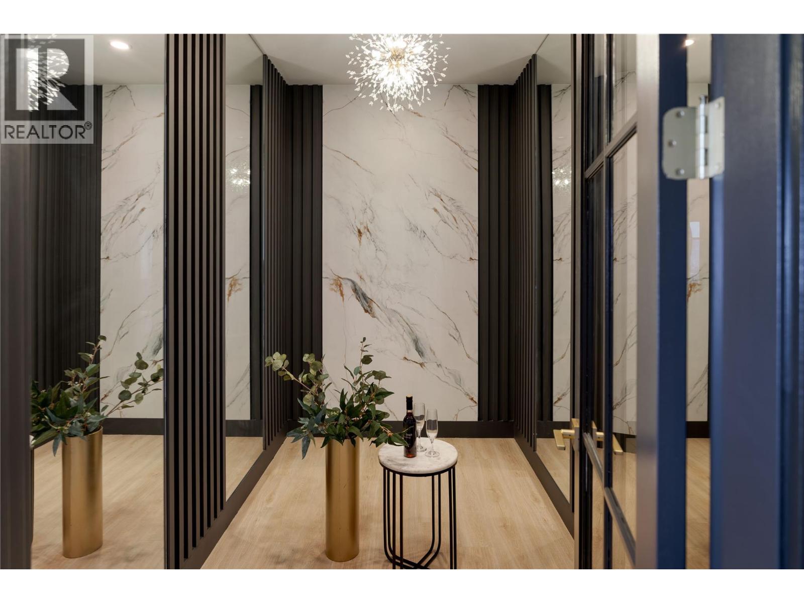 1016 Emslie Street, Kelowna, British Columbia  V1W 0C3 - Photo 53 - 10383477