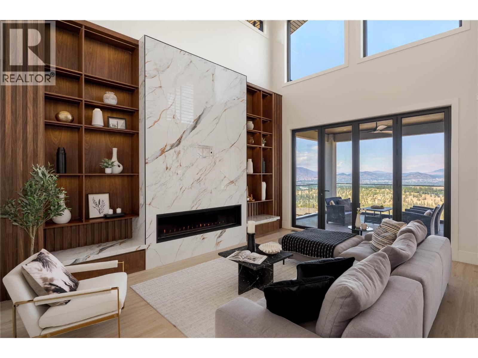 1016 Emslie Street, Kelowna, British Columbia  V1W 0C3 - Photo 6 - 10383477