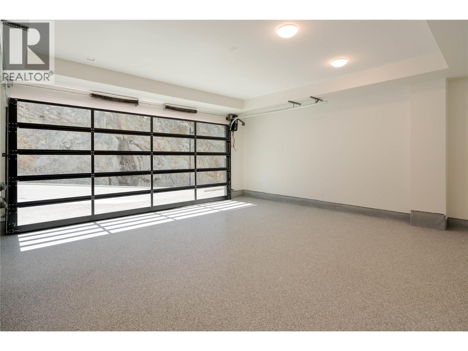 1016 Emslie Street, Kelowna, British Columbia  V1W 0C3 - Photo 64 - 10383477