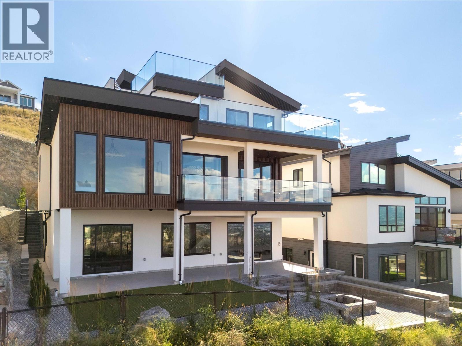 1016 Emslie Street, Kelowna, British Columbia  V1W 0C3 - Photo 69 - 10383477