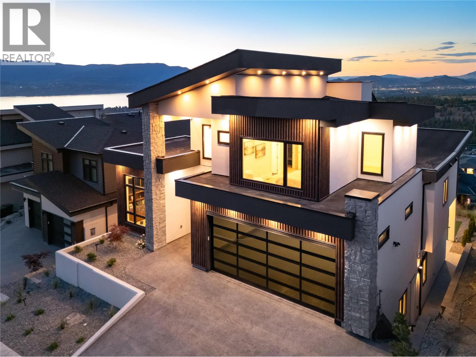 1016 Emslie Street, Kelowna, British Columbia  V1W 0C3 - Photo 70 - 10383477