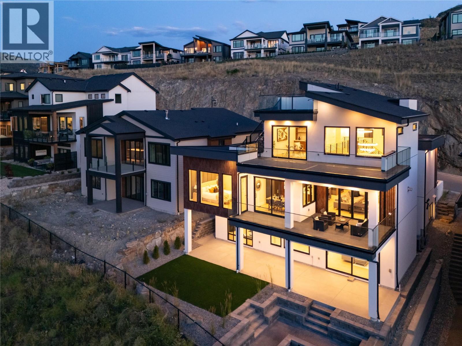 1016 Emslie Street, Kelowna, British Columbia  V1W 0C3 - Photo 71 - 10383477