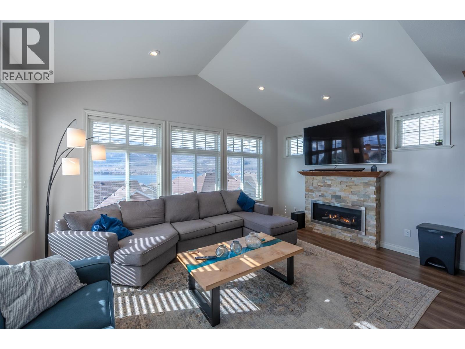 2450 Radio Tower Road Unit# 271, Oliver, British Columbia  V0H 1T1 - Photo 2 - 10382859