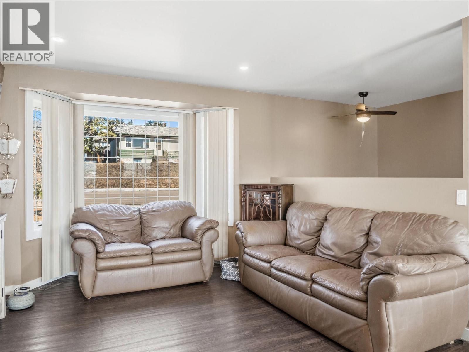 1533 96 Avenue, Dawson Creek, British Columbia  V1G 1L7 - Photo 10 - 10383634