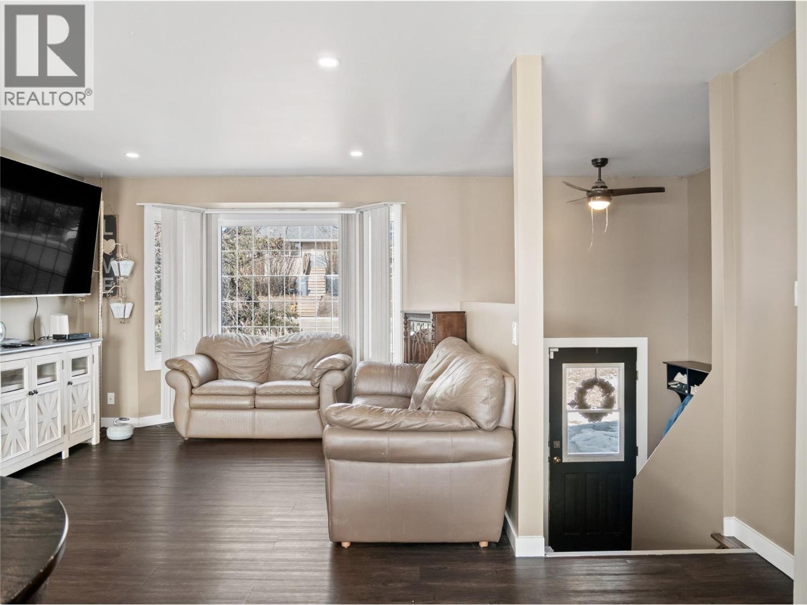 1533 96 Avenue, Dawson Creek, British Columbia  V1G 1L7 - Photo 11 - 10383634