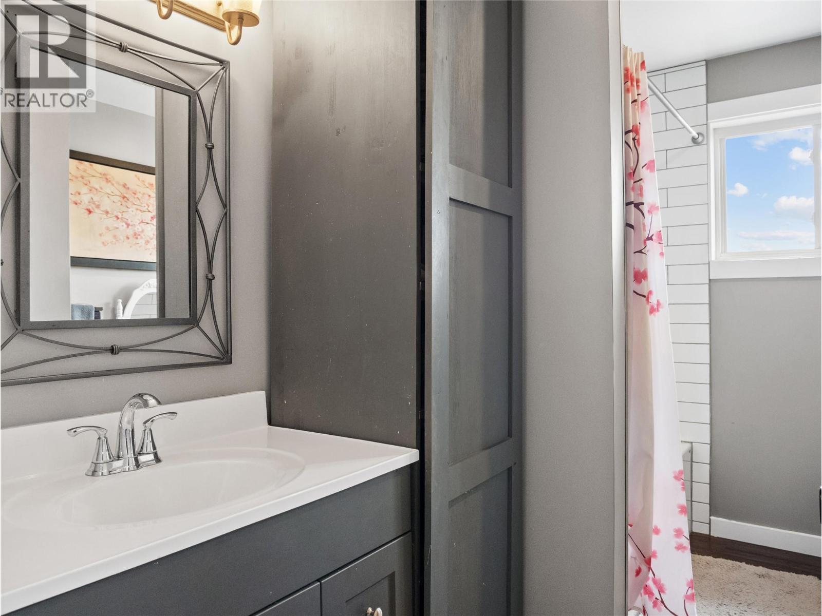 1533 96 Avenue, Dawson Creek, British Columbia  V1G 1L7 - Photo 12 - 10383634