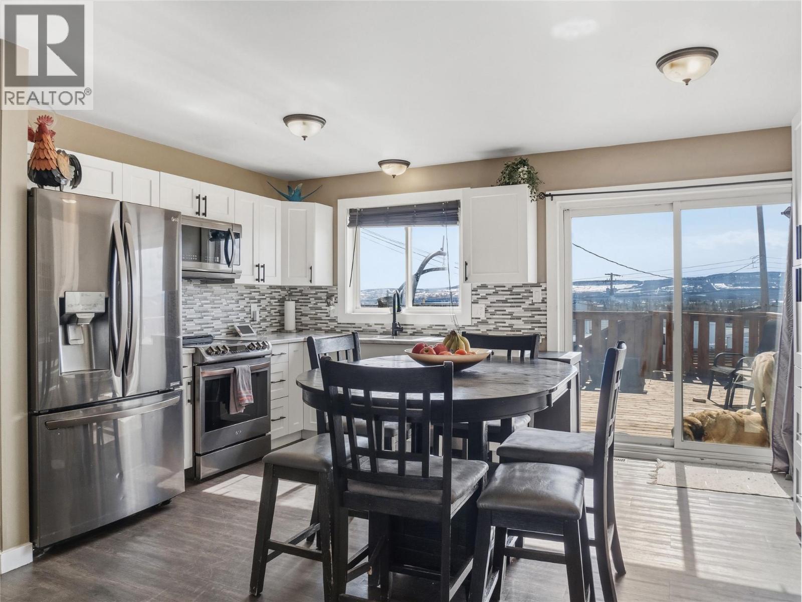 1533 96 Avenue, Dawson Creek, British Columbia  V1G 1L7 - Photo 2 - 10383634