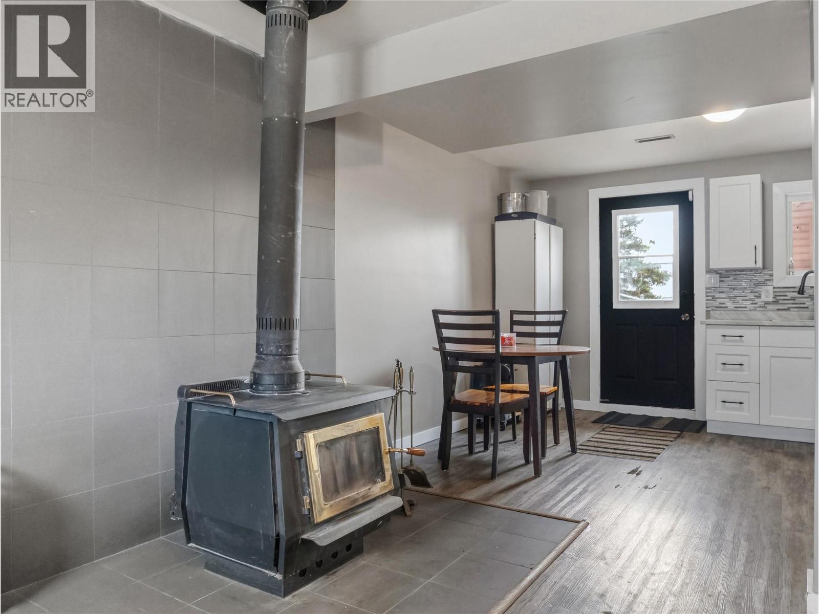 1533 96 Avenue, Dawson Creek, British Columbia  V1G 1L7 - Photo 24 - 10383634