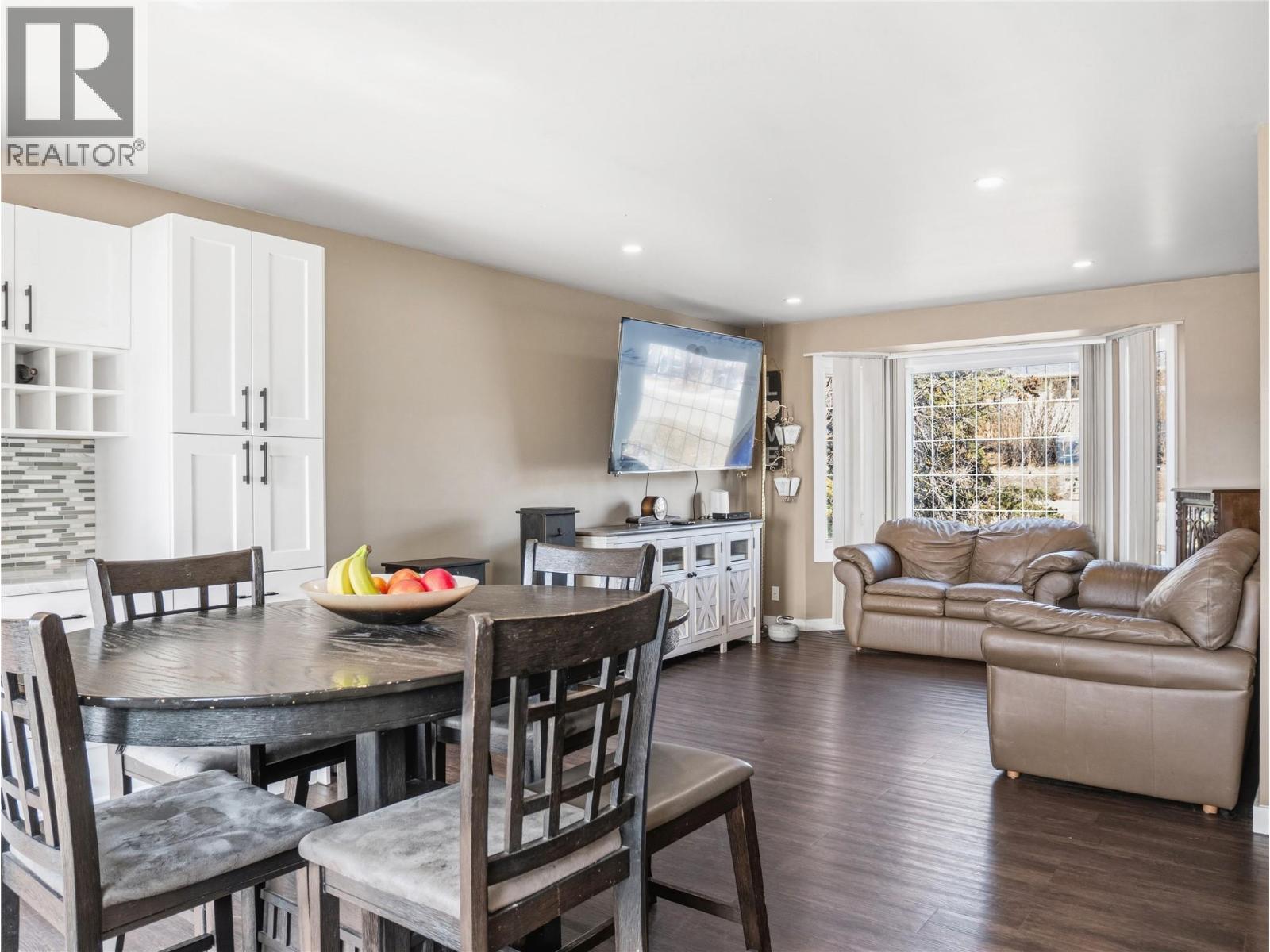 1533 96 Avenue, Dawson Creek, British Columbia  V1G 1L7 - Photo 5 - 10383634