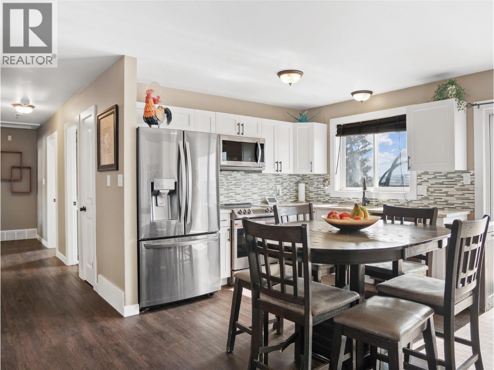 1533 96 Avenue, Dawson Creek, British Columbia  V1G 1L7 - Photo 8 - 10383634