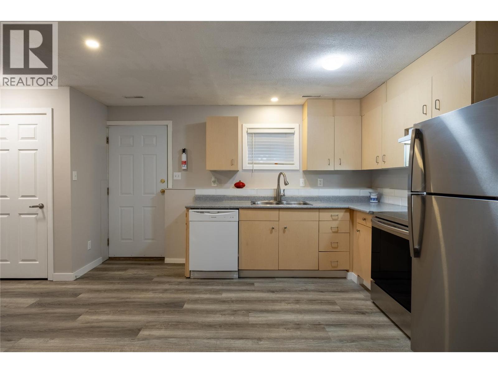 4009 24 Avenue, Vernon, British Columbia  V1T 1M1 - Photo 39 - 10383610