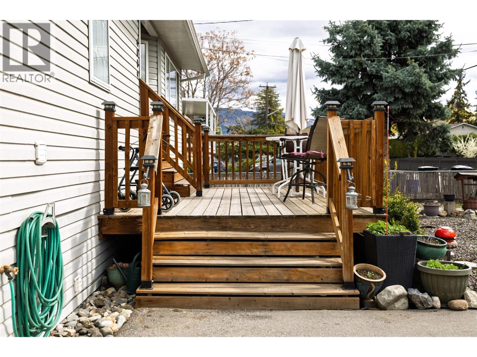 4009 24 Avenue, Vernon, British Columbia  V1T 1M1 - Photo 7 - 10383610