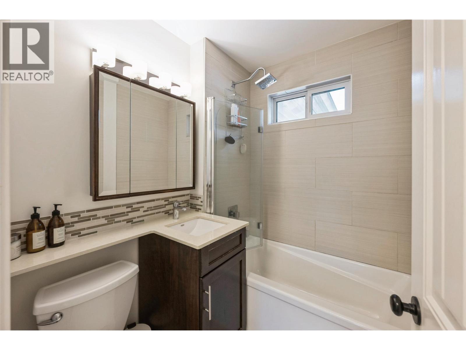 1111 Kilwinning Street, Penticton, British Columbia  V2A 4N9 - Photo 23 - 10383631