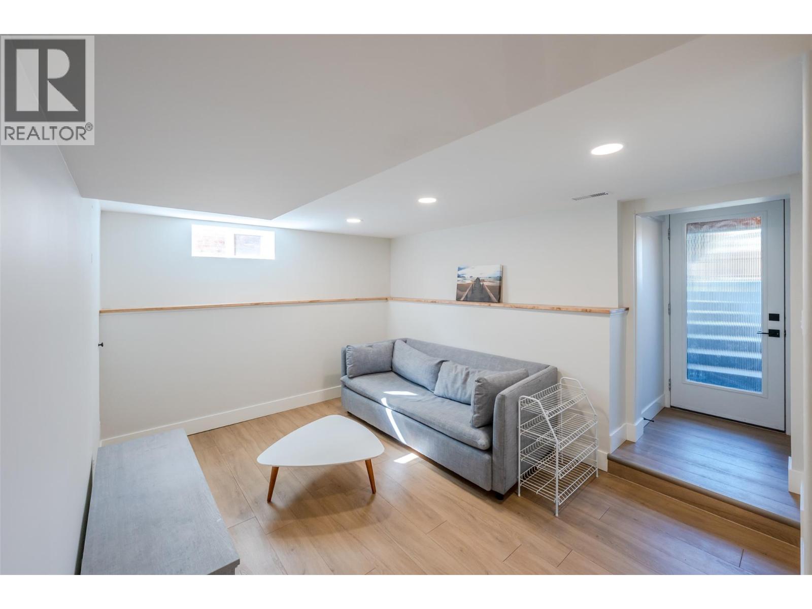 1111 Kilwinning Street, Penticton, British Columbia  V2A 4N9 - Photo 24 - 10383631