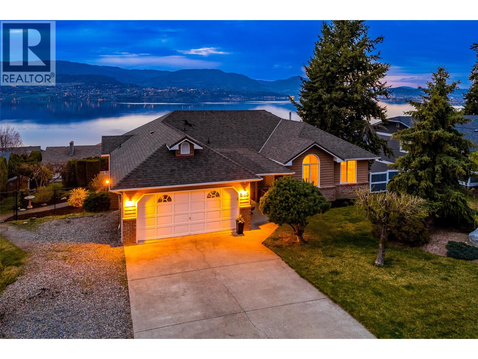 445 Curlew Drive, Kelowna, British Columbia  V1W 4L2 - Photo 1 - 10383239