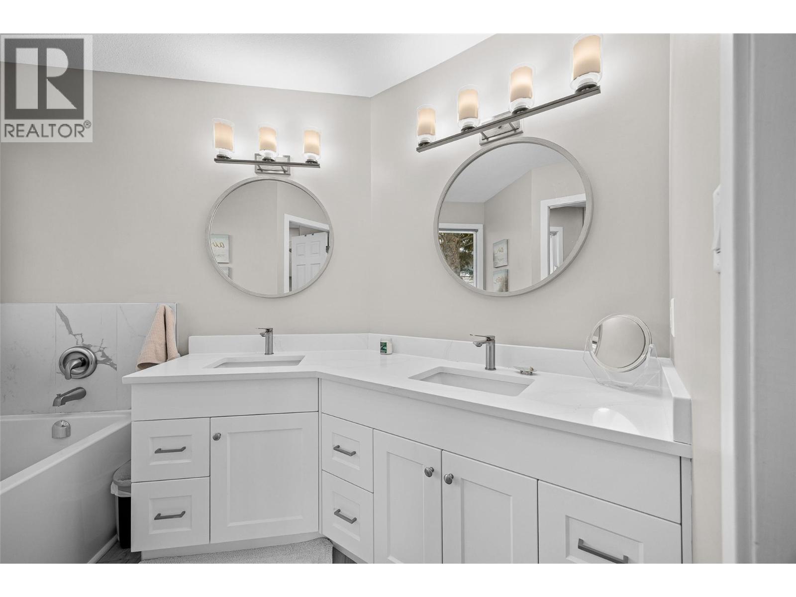 445 Curlew Drive, Kelowna, British Columbia  V1W 4L2 - Photo 33 - 10383239