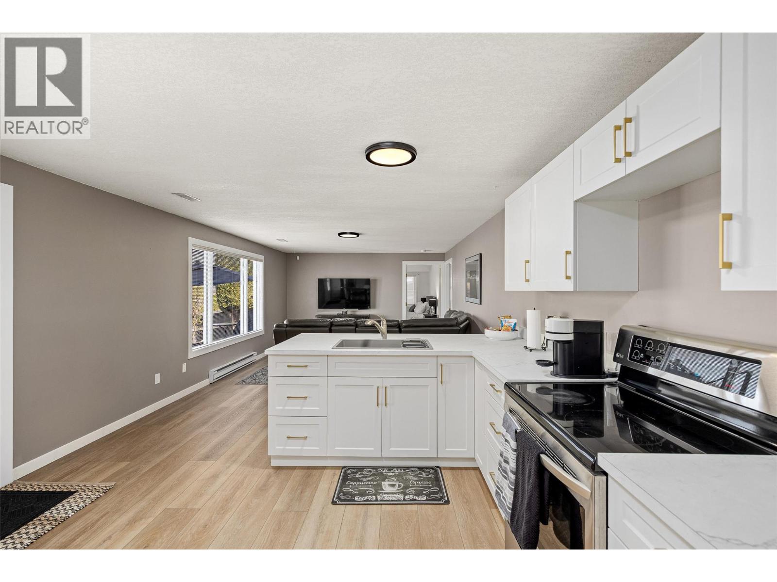 445 Curlew Drive, Kelowna, British Columbia  V1W 4L2 - Photo 43 - 10383239