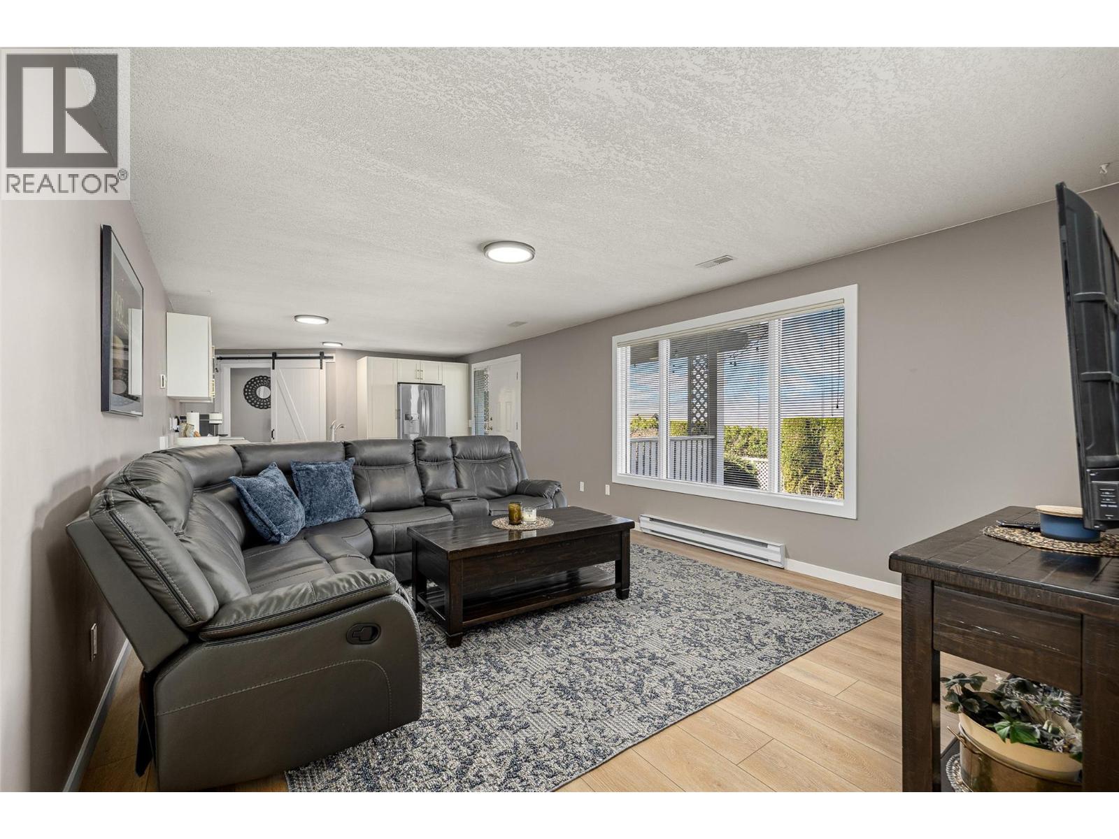 445 Curlew Drive, Kelowna, British Columbia  V1W 4L2 - Photo 46 - 10383239