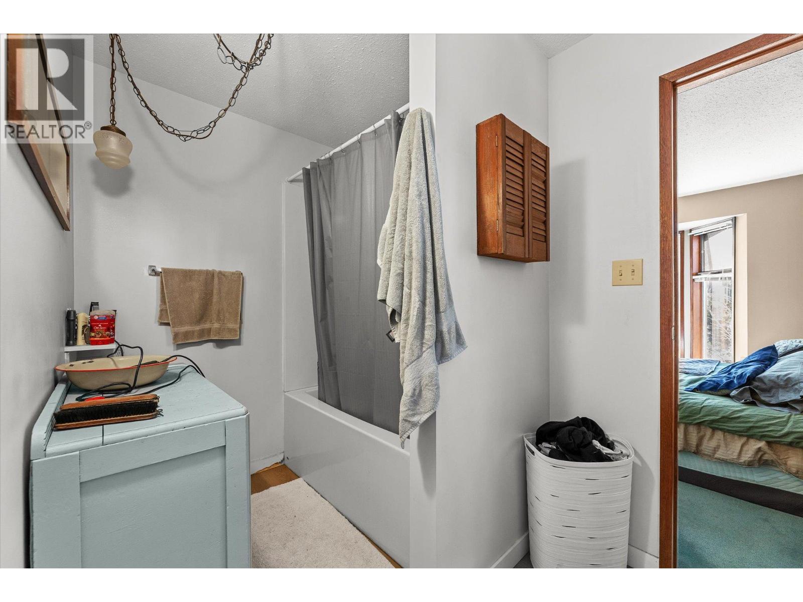 10623 Highway 33 East Highway, Kelowna, British Columbia  V1Y 1J9 - Photo 16 - 10381499