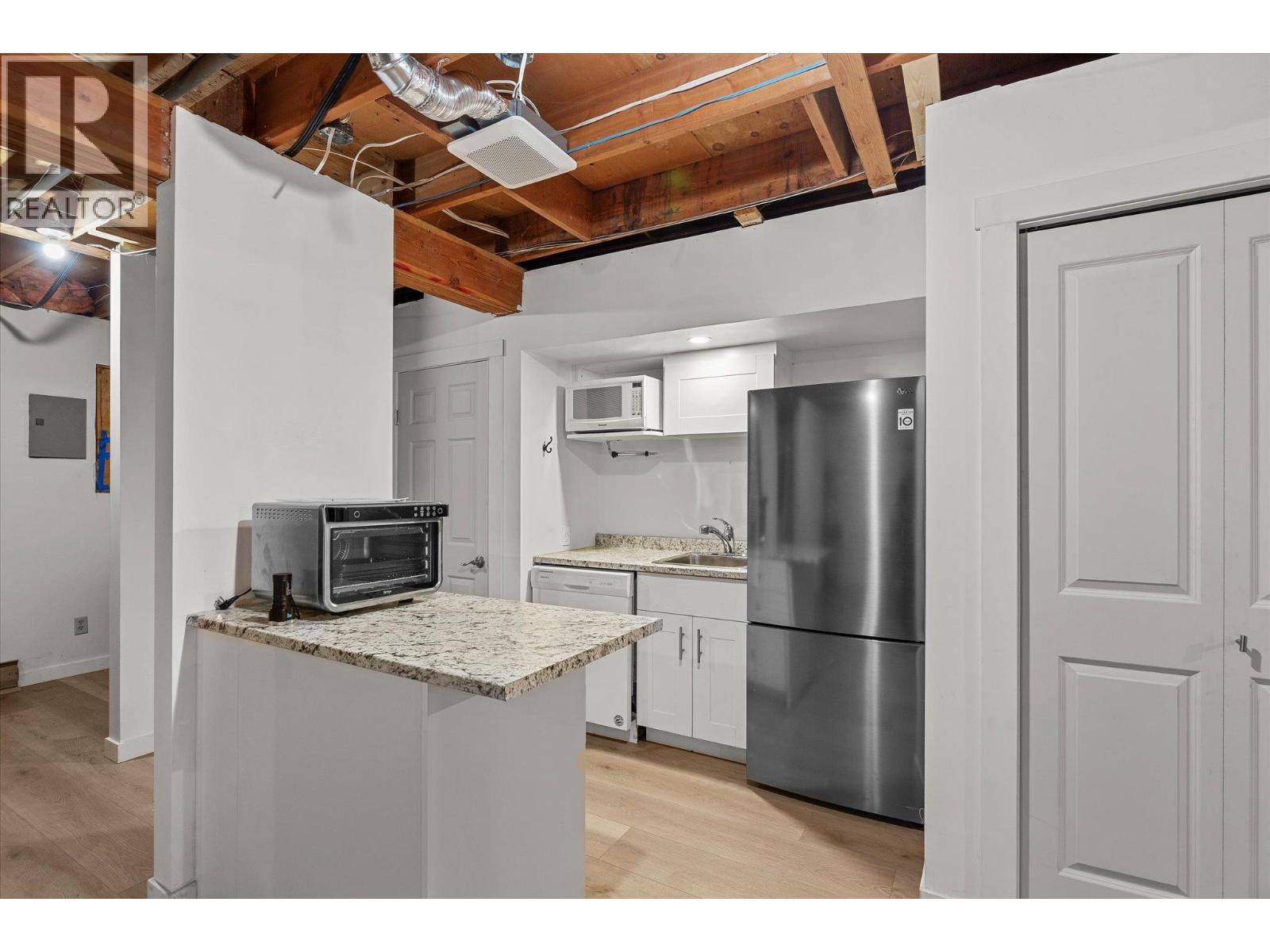 10623 Highway 33 East Highway, Kelowna, British Columbia  V1Y 1J9 - Photo 25 - 10381499