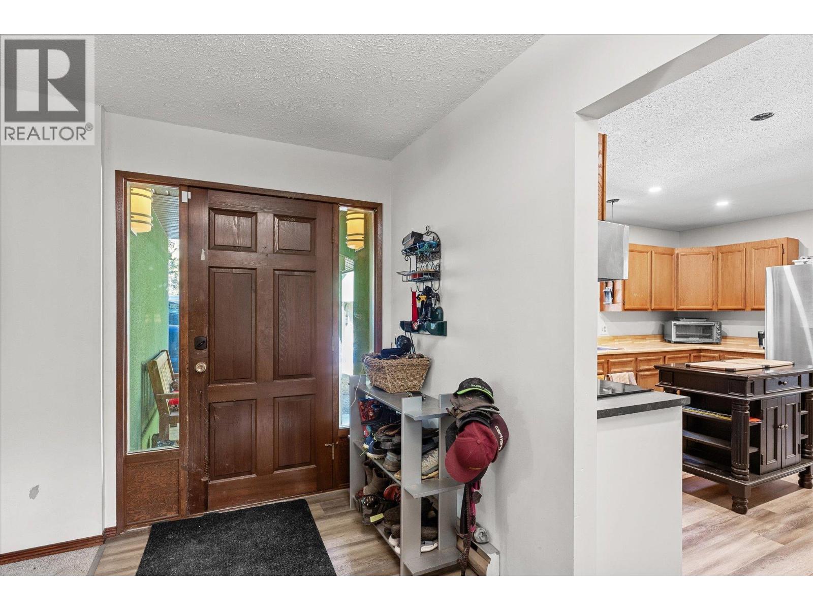 10623 Highway 33 East Highway, Kelowna, British Columbia  V1Y 1J9 - Photo 7 - 10381499