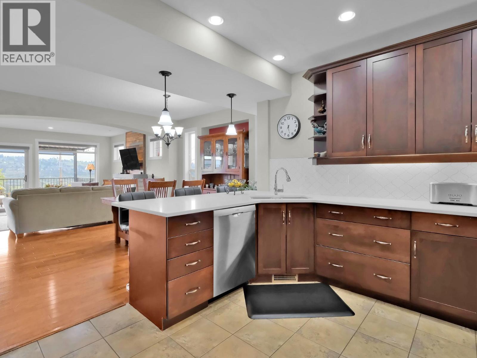 11339 Dakota Road, Lake Country, British Columbia  V4V 1X1 - Photo 12 - 10383605