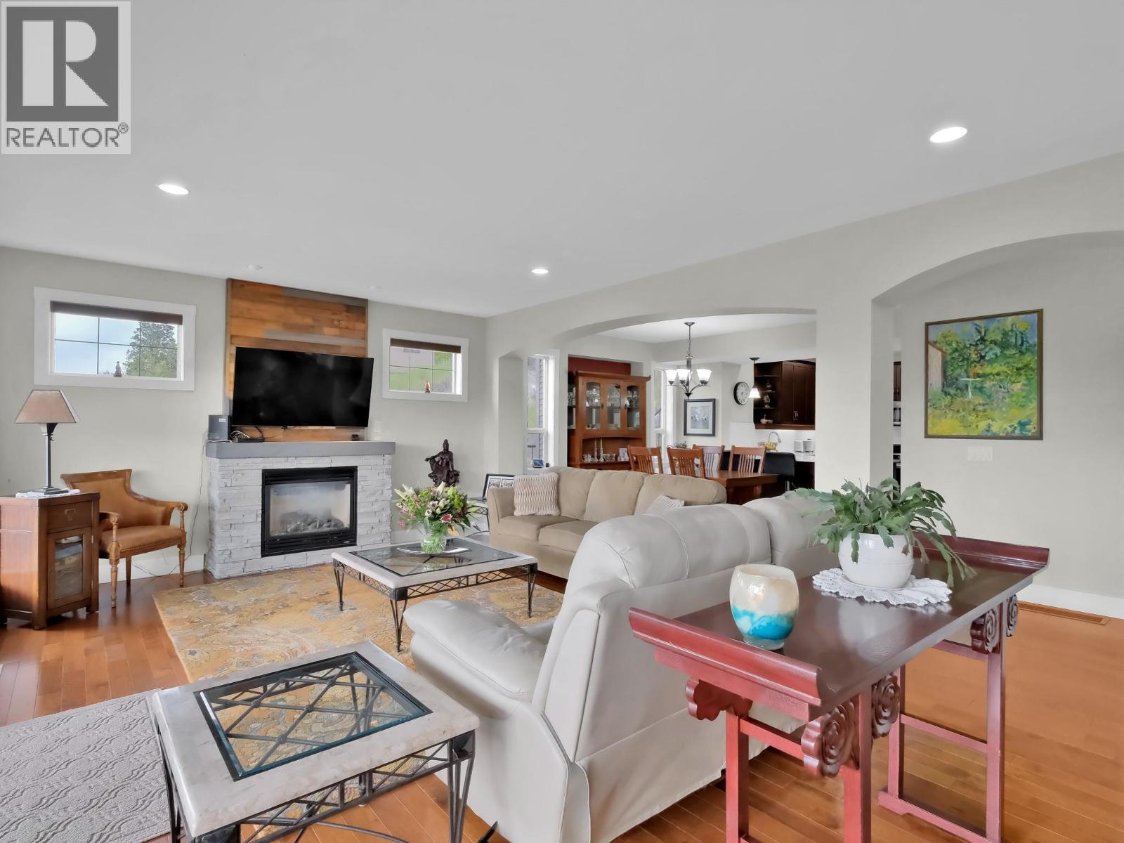 11339 Dakota Road, Lake Country, British Columbia  V4V 1X1 - Photo 5 - 10383605