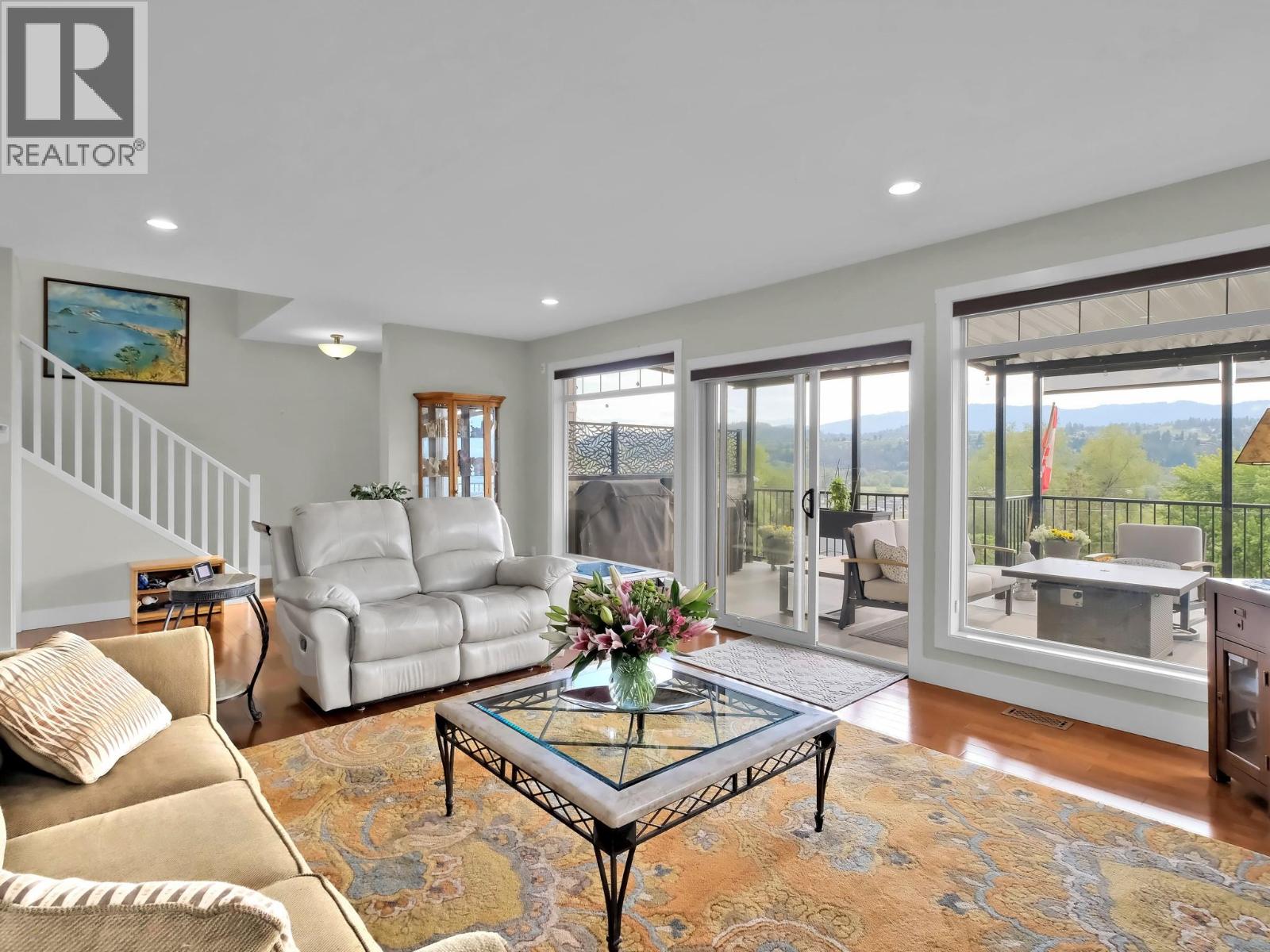 11339 Dakota Road, Lake Country, British Columbia  V4V 1X1 - Photo 8 - 10383605