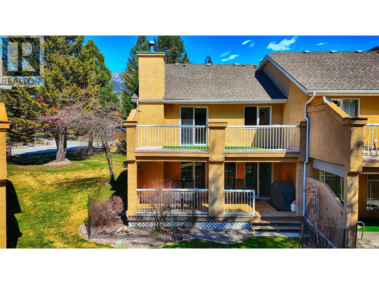 7595 Pioneer Avenue Unit# 8, Radium Hot Springs, British Columbia  V0A 1M0 - Photo 11 - 10383276